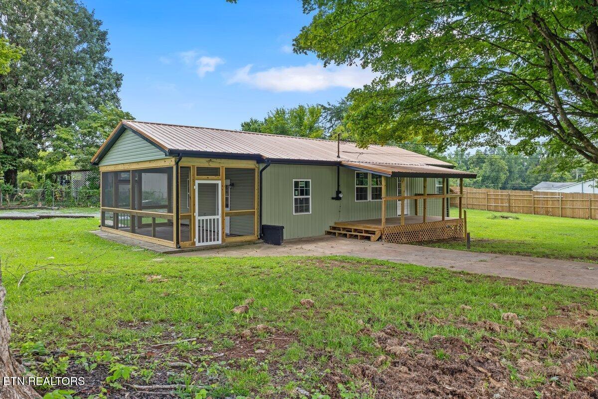 302 Kale Ave
