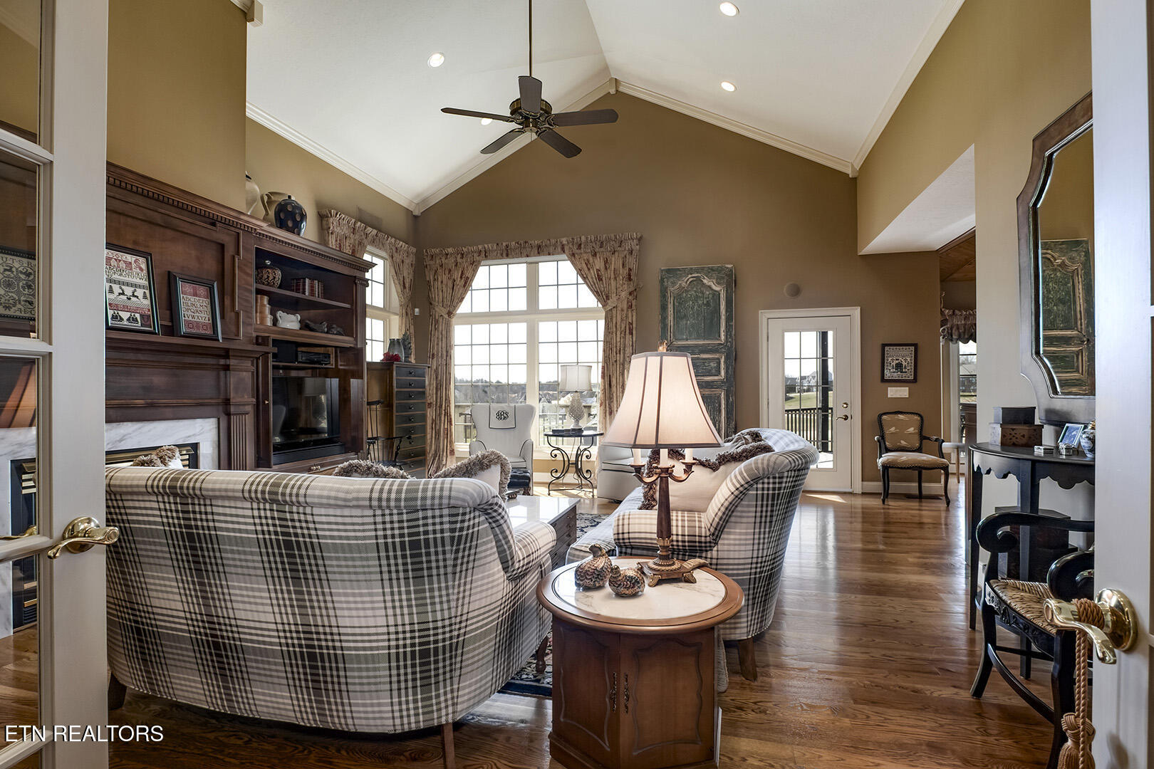 Vonore, Tennessee, 37885, United States, ,4 BathroomsBathrooms,Residential,Active,1731286