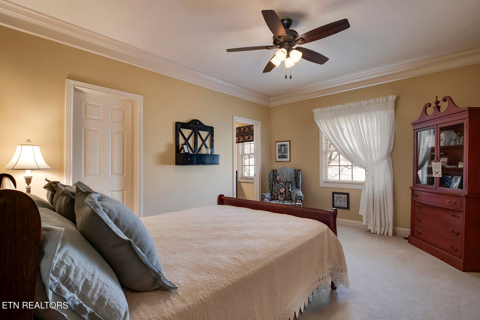 Vonore, Tennessee, 37885, United States, ,4 BathroomsBathrooms,Residential,Active,1731286