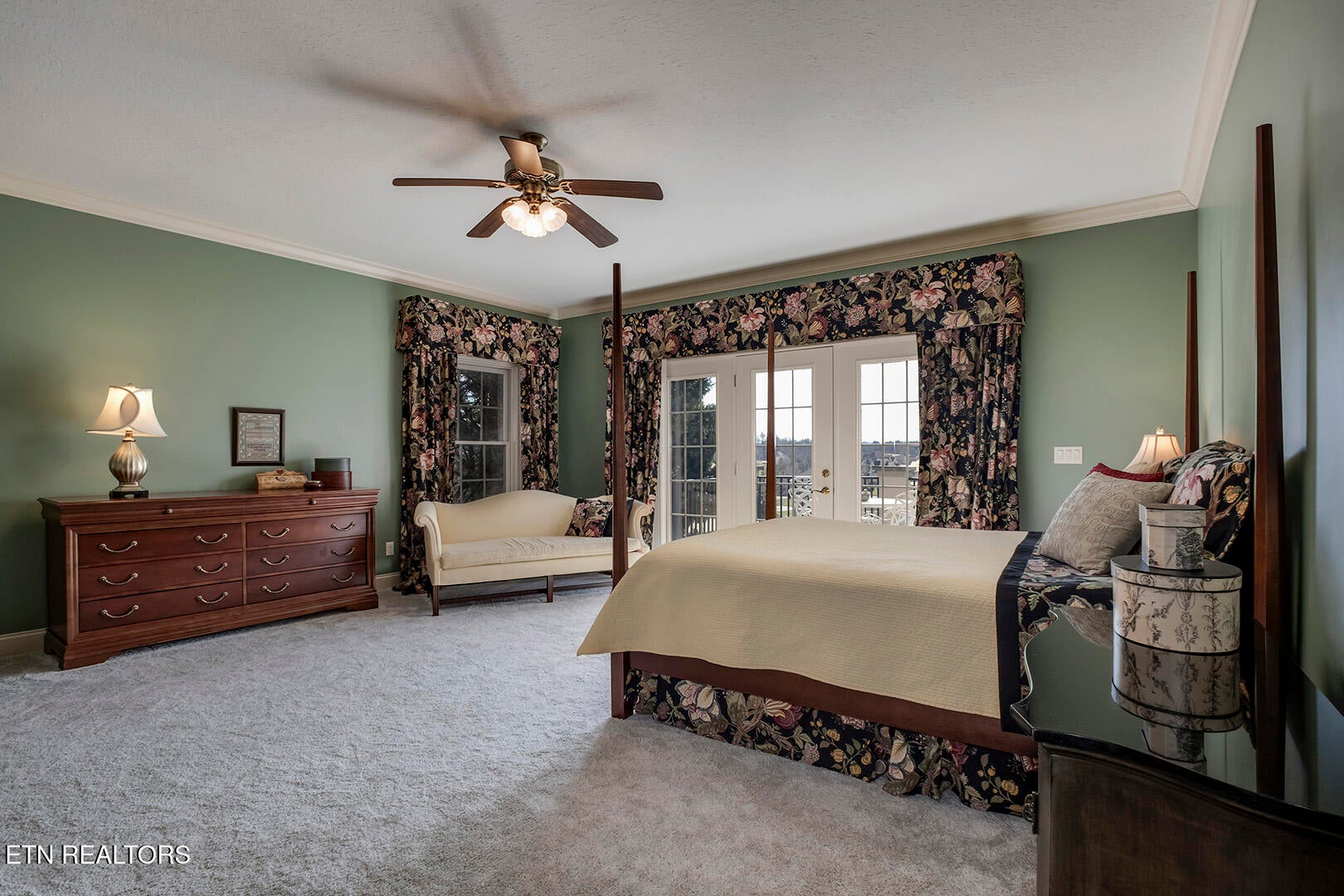 Vonore, Tennessee, 37885, United States, ,4 BathroomsBathrooms,Residential,Active,1731286