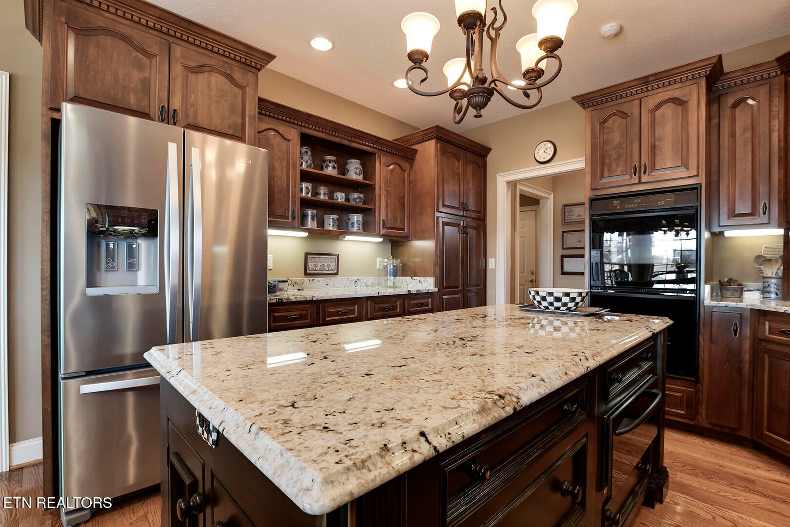 Vonore, Tennessee, 37885, United States, ,4 BathroomsBathrooms,Residential,Active,1731286