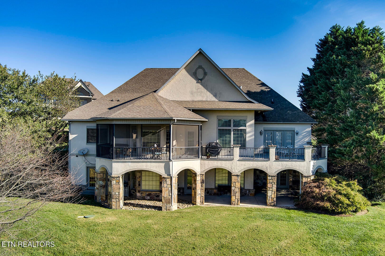 Vonore, Tennessee, 37885, United States, ,4 BathroomsBathrooms,Residential,Active,1731286