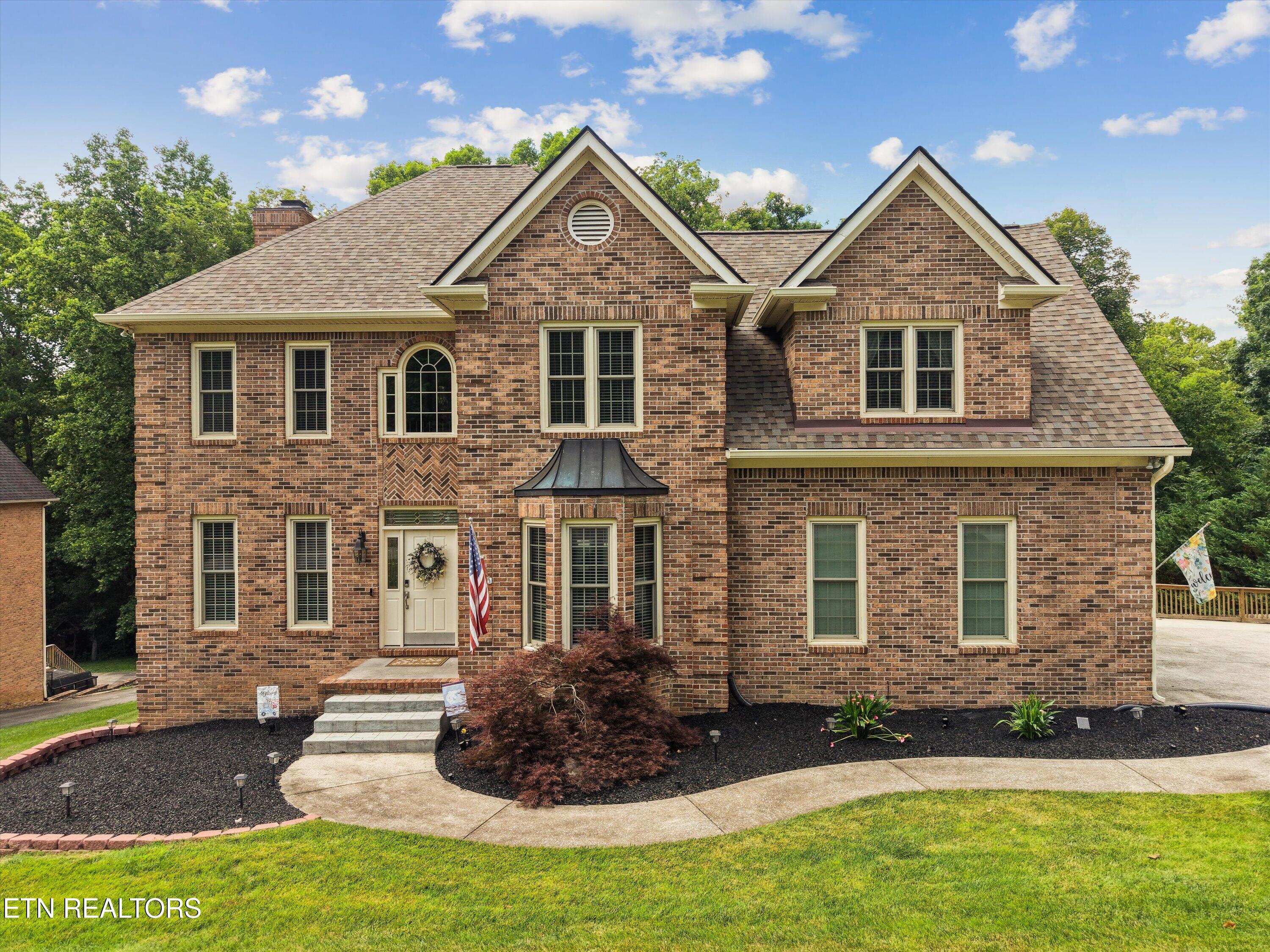 38 Palisades Pkwy