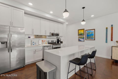 Tiny photo for 608 W Hill Ave #201, Knoxville, TN 37902 (MLS # 1355767)