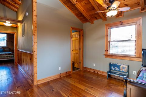 Tiny photo for 7835 E Lamar Alexander Pkwy, Townsend, TN 37882 (MLS # 1325429)