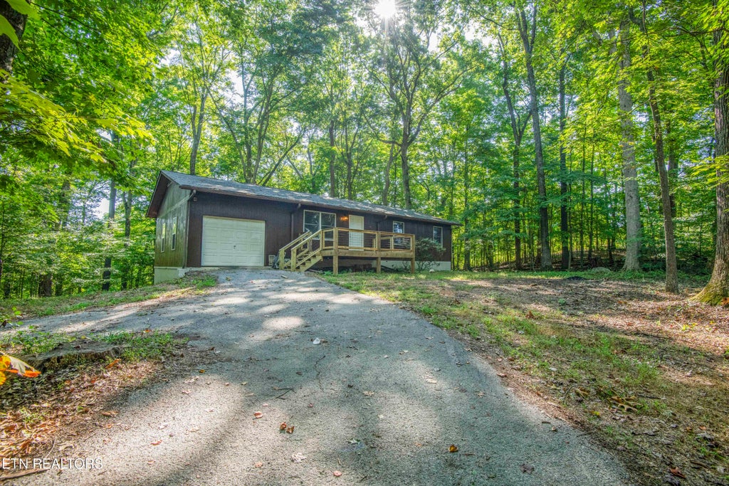 Photo of 550 Shady Lane, Kingston, TN 37763 (MLS # 1352851)