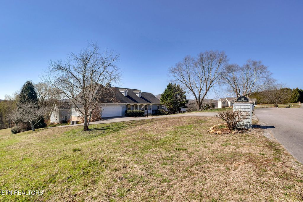 Photo of 111 Osprey Pointe, Kingston, TN 37763 (MLS # 1293541)