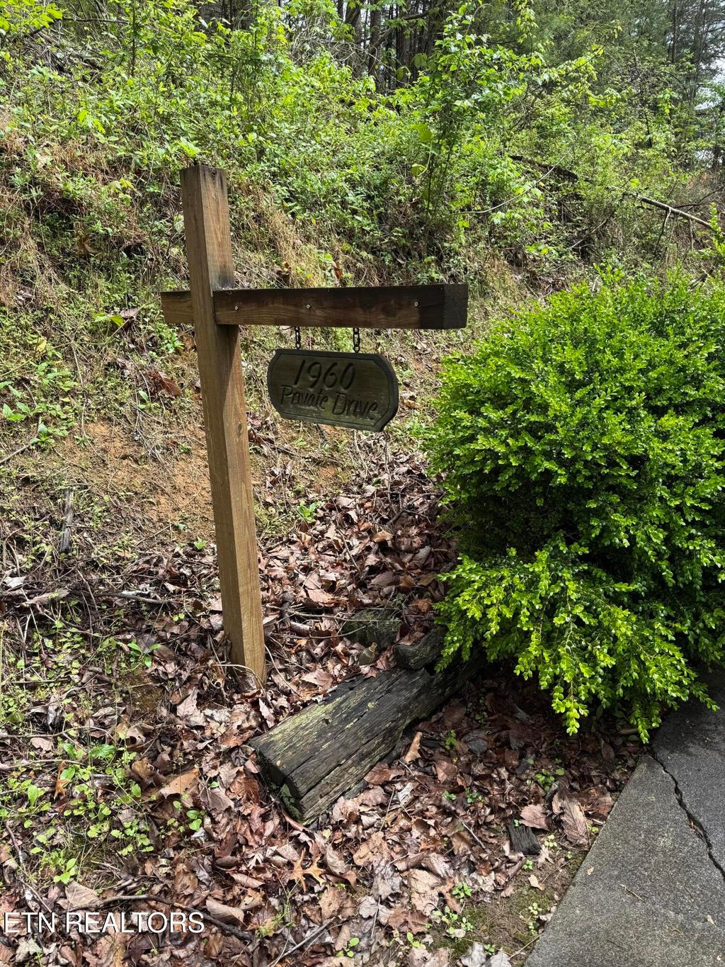 Photo of 1960 Regans Ridge Way, Sevierville, TN 37876 (MLS # 1305113)