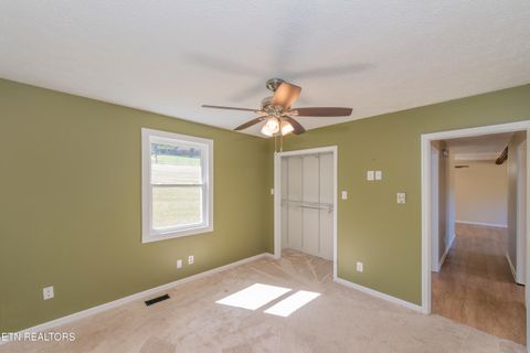 Tiny photo for 759 Laurel Rd, Clinton, TN 37716 (MLS # 1319254)