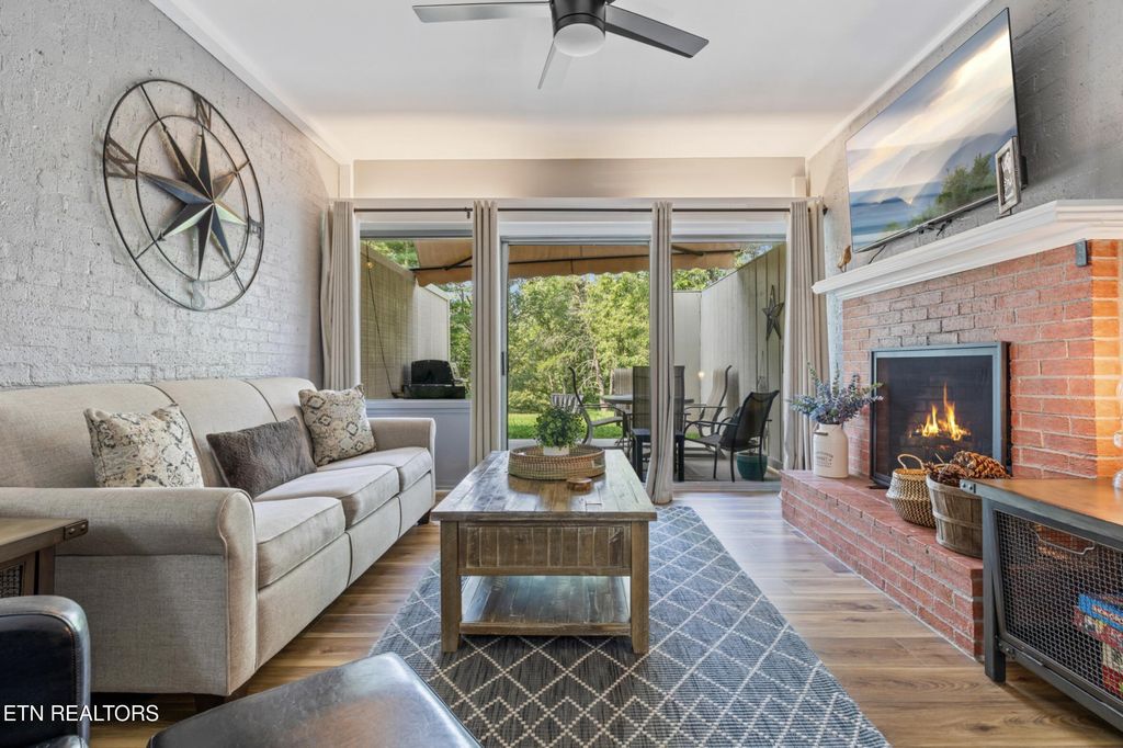 Photo of 2806 Suncrest Rd #6, Pigeon Forge, TN 37863 (MLS # 1318946)