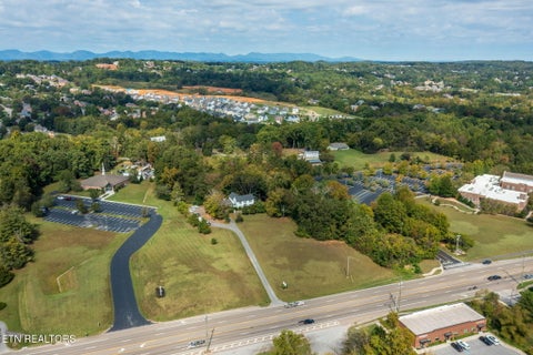 Tiny photo for 12805 Kingston Pike, Farragut, TN 37934 (MLS # 1324041)