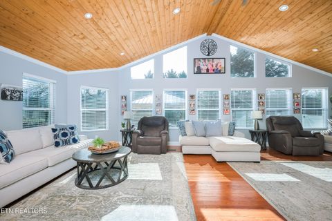 Tiny photo for 817 Montvue Ave, Kingston, TN 37763 (MLS # 1328111)