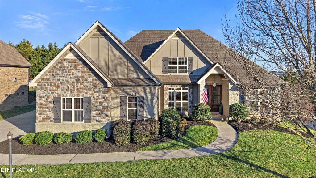 Photo of 1134 Potterstone Drive, Knoxville, TN 37922 (MLS # 1329052)