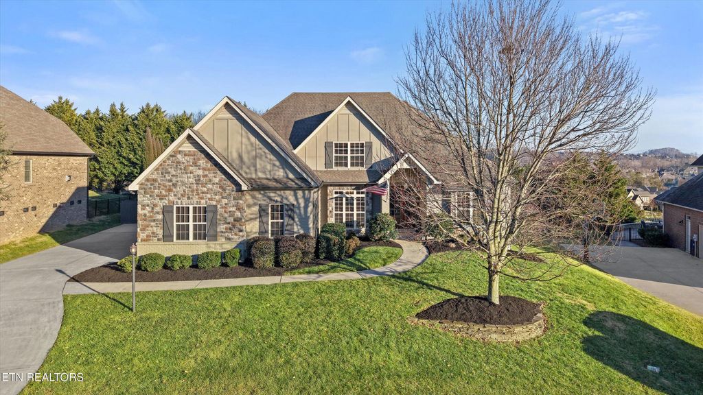 Photo of 1134 Potterstone Drive, Knoxville, TN 37922 (MLS # 1329052)