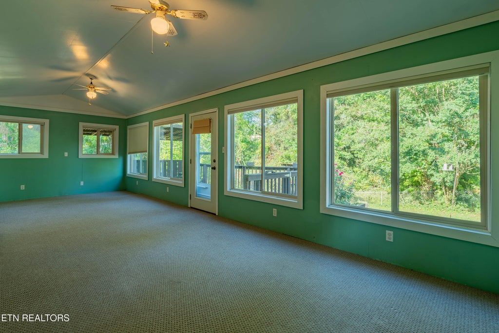 Photo of 108 Alger Rd, Oak Ridge, TN 37830 (MLS # 1356012)