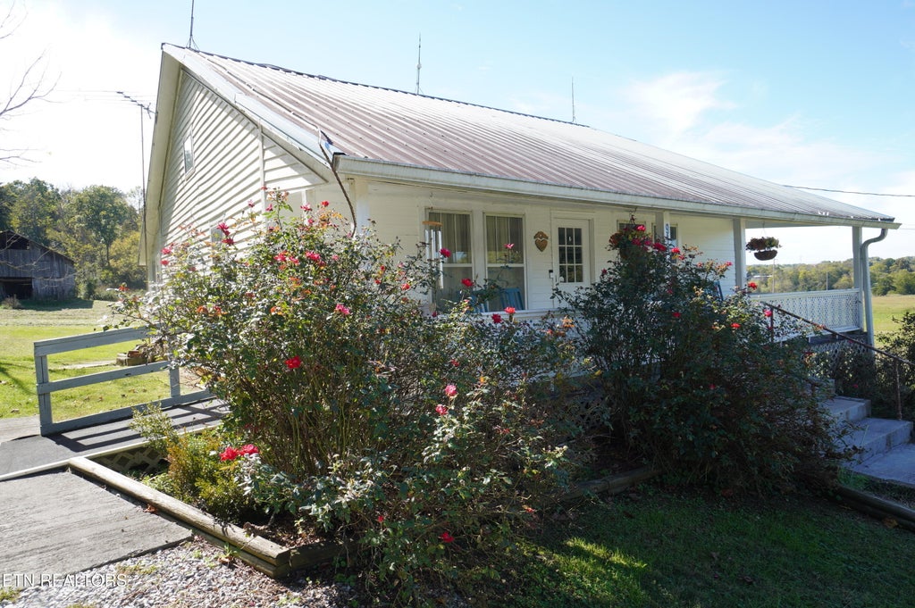 Photo of 911 Brotherton Rd, Jefferson City, TN 37760 (MLS # 1360024)