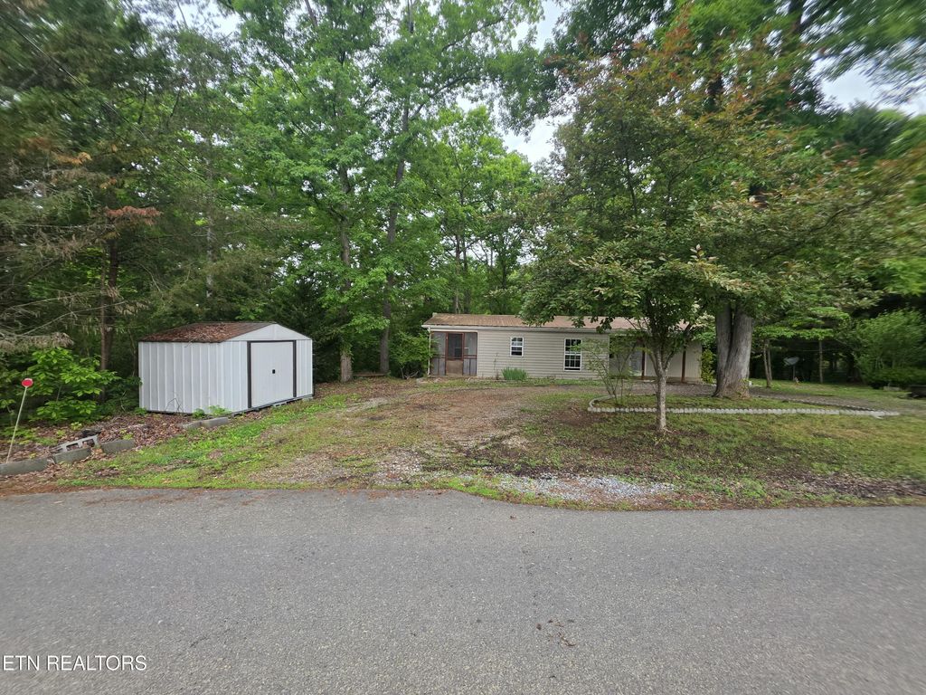 Photo of 2170 Childress Rd, Dandridge, TN 37725 (MLS # 1339485)