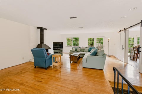 Tiny photo for 121 Nebraska Ave, Oak Ridge, TN 37830 (MLS # 1360382)