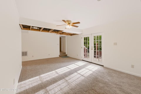 Tiny photo for 121 Nebraska Ave, Oak Ridge, TN 37830 (MLS # 1360382)