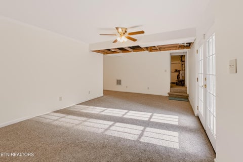 Tiny photo for 121 Nebraska Ave, Oak Ridge, TN 37830 (MLS # 1360382)