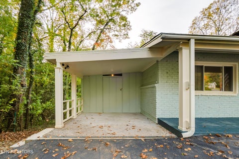 Tiny photo for 121 Nebraska Ave, Oak Ridge, TN 37830 (MLS # 1360382)