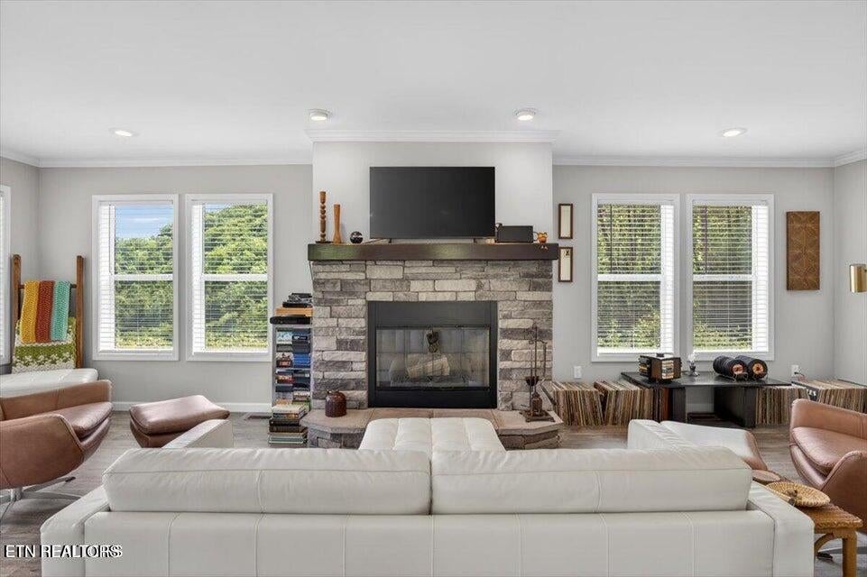 3796 Highway 25E S