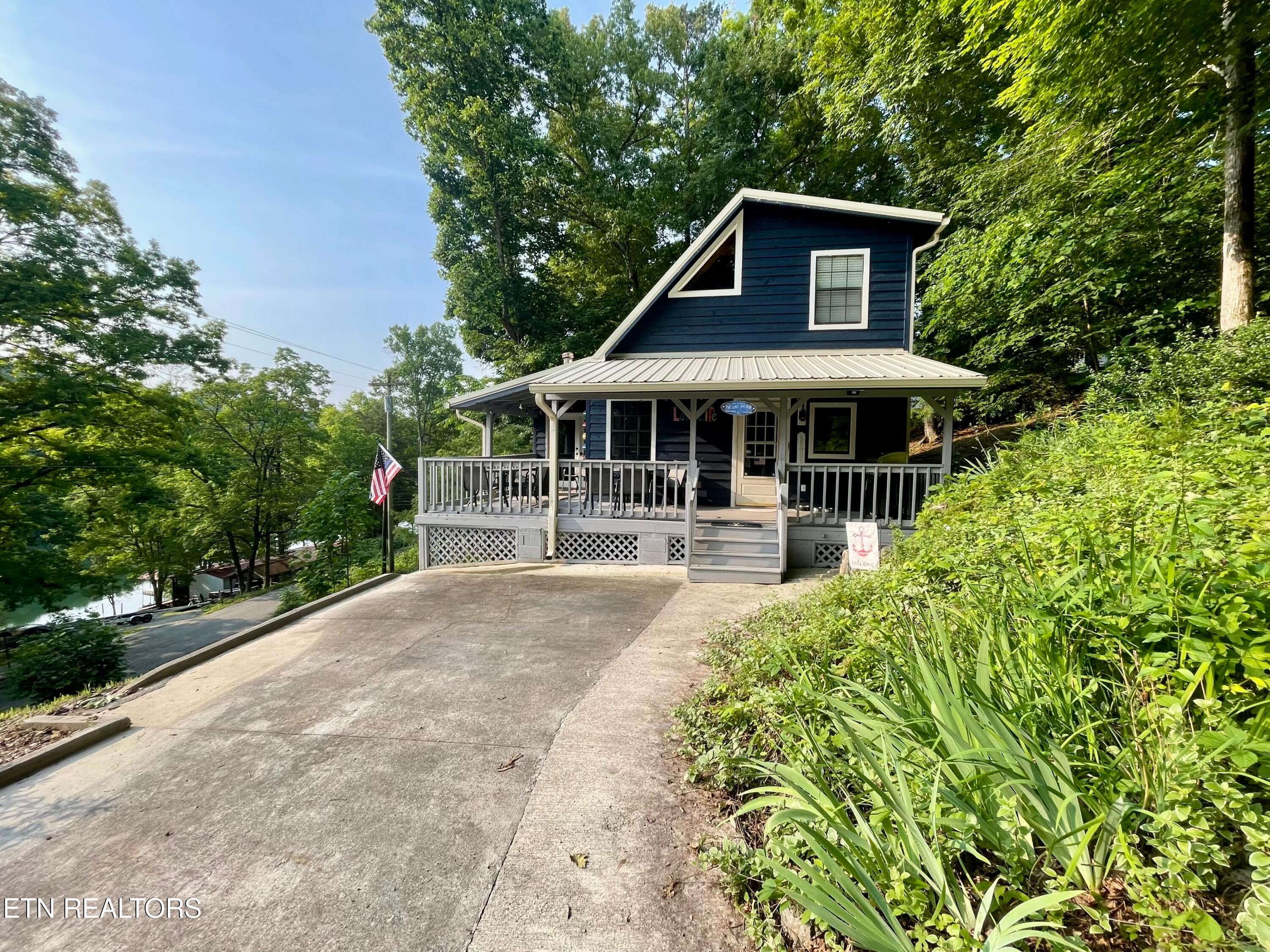 131 Phoenix Lane