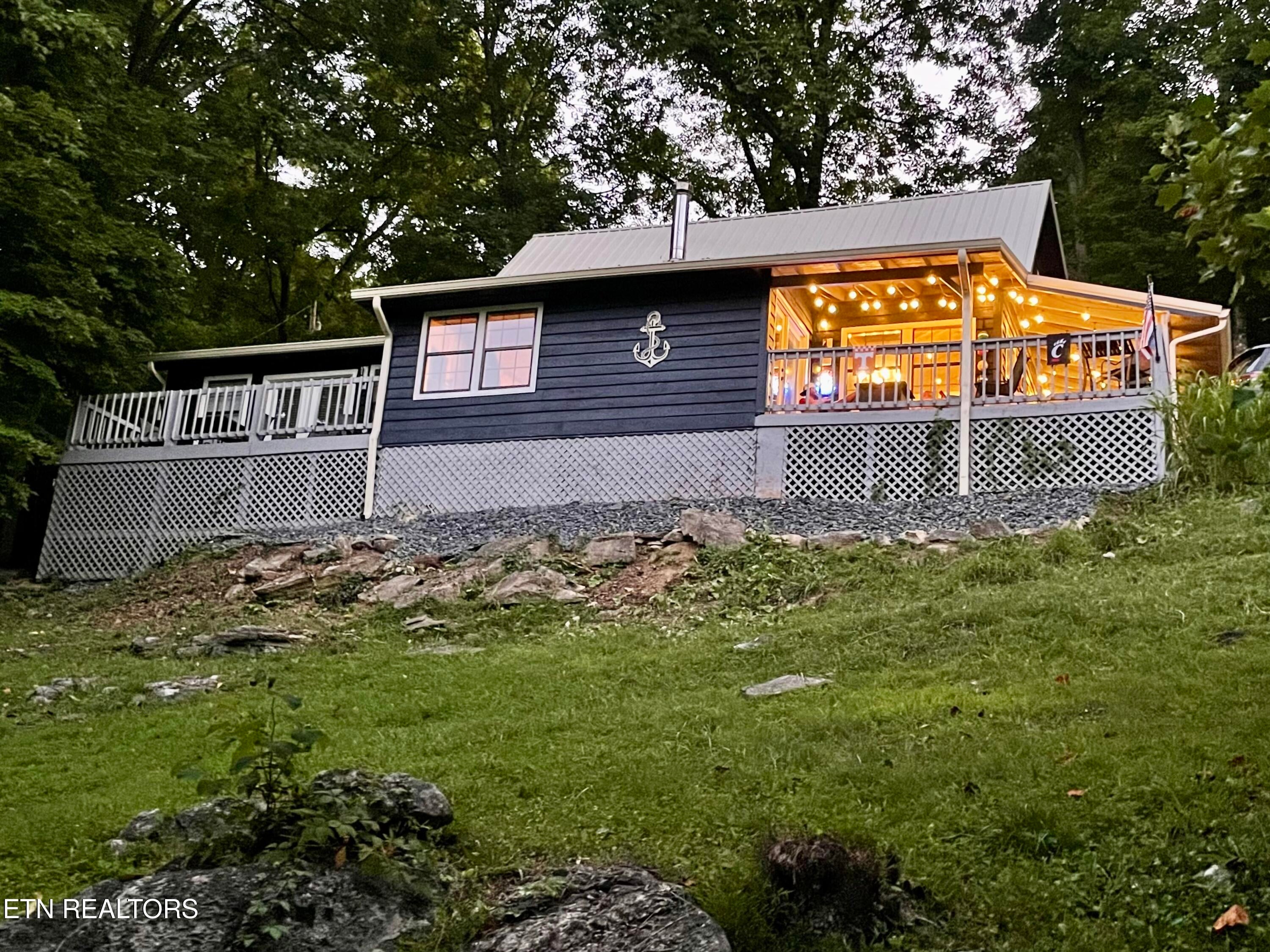 131 Phoenix Lane