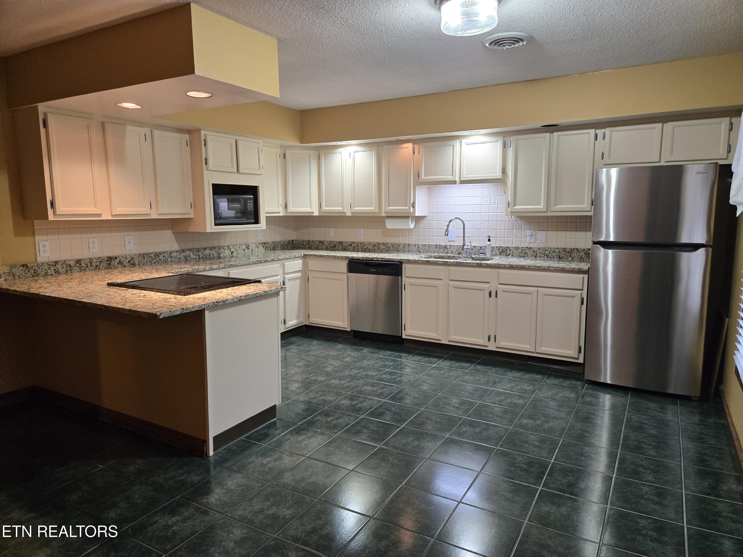 223 Scarlett Drive