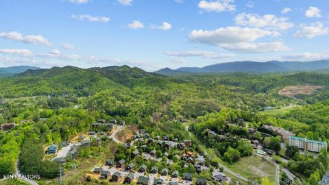Tiny photo for 830 Golf View Blvd #UNIT 3106, Pigeon Forge, TN 37863 (MLS # 1298171)