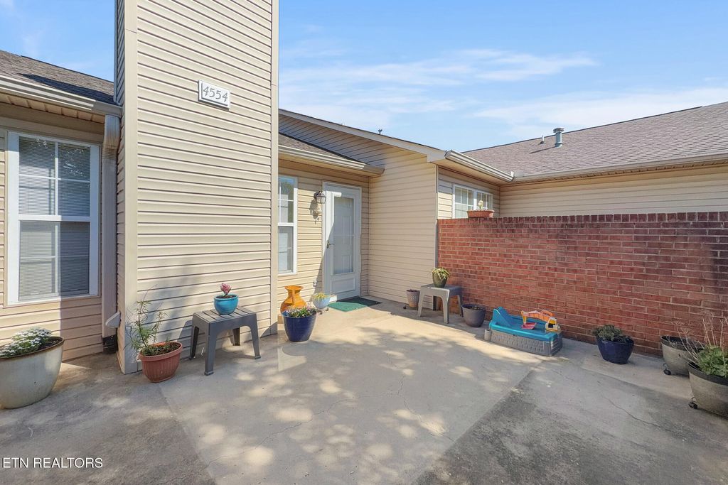 Photo of 4554 Shamus Way, Knoxville, TN 37918 (MLS # 1336392)