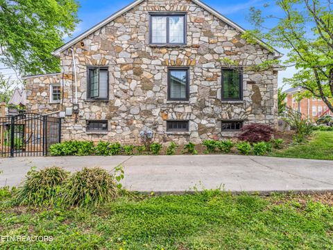 Tiny photo for 513 E 1st North St, Morristown, TN 37814 (MLS # 1337279)