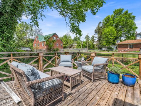 Tiny photo for 513 E 1st North St, Morristown, TN 37814 (MLS # 1337279)