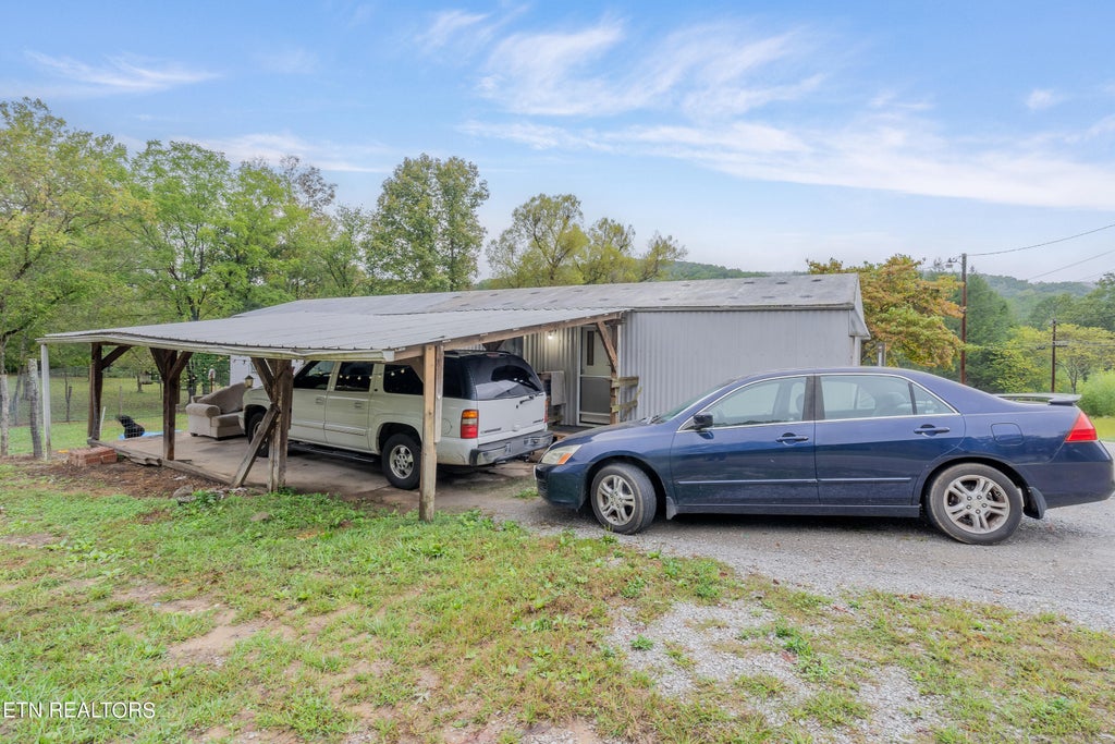 Photo of 110 Morrison Subdivision Rd, Oakdale, TN 37829 (MLS # 1278167)