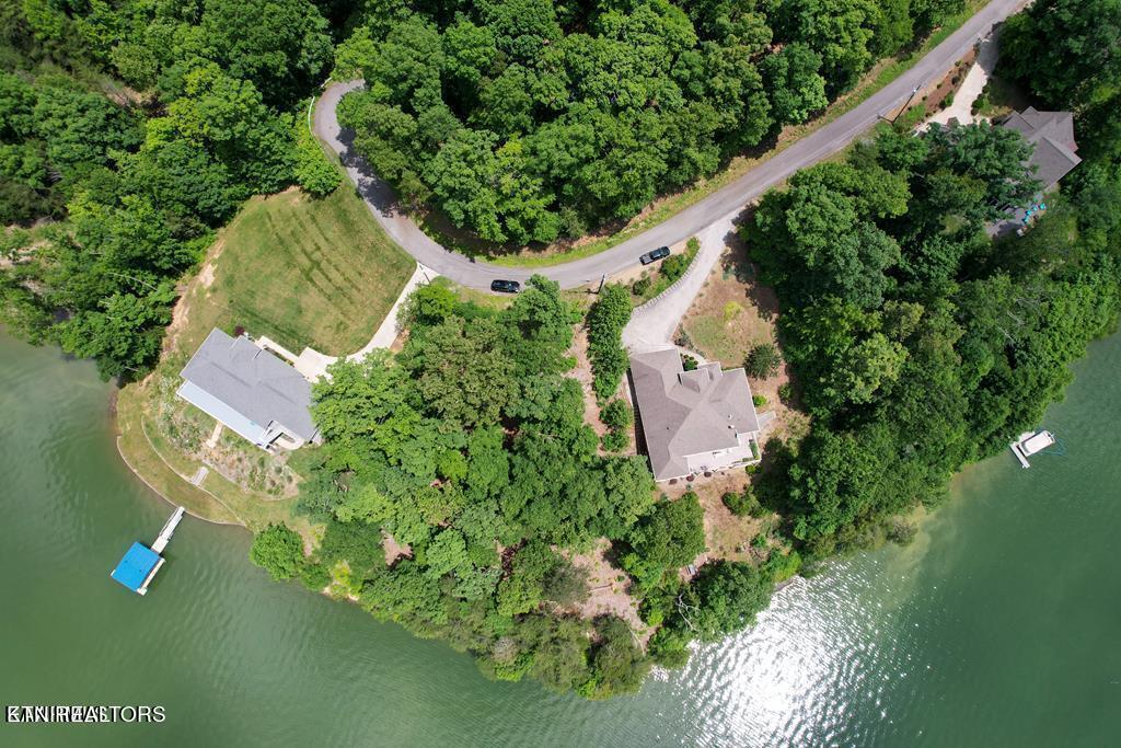 1147 Lakefront Pl.
