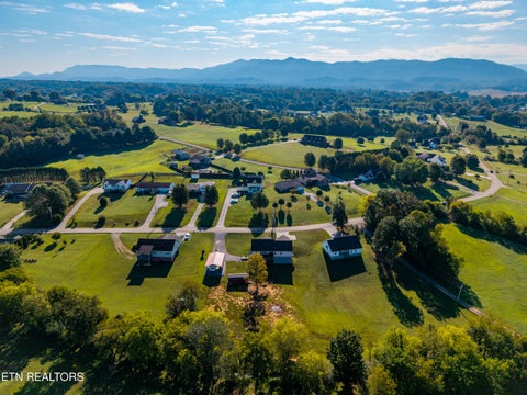 Tiny photo for 232 River Ford Rd, Maryville, TN 37804 (MLS # 1355570)