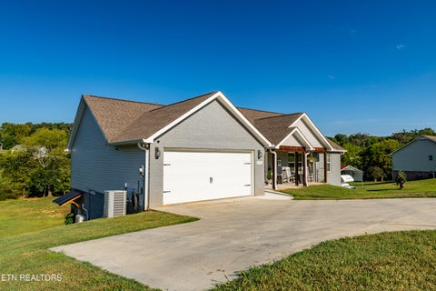 Photo of 232 River Ford Rd, Maryville, TN 37804 (MLS # 1355570)