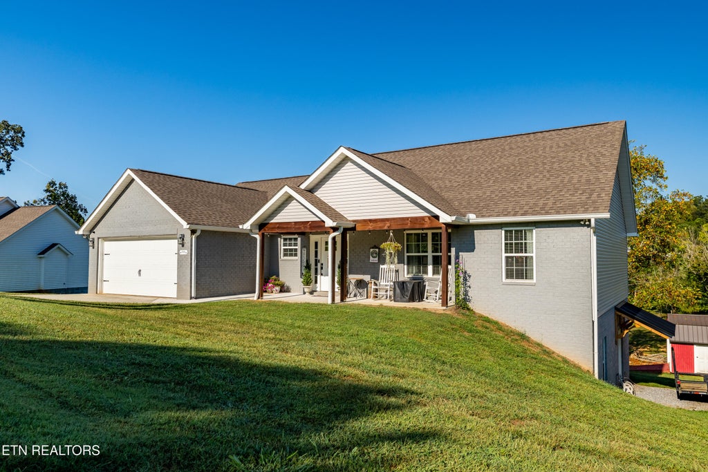 Photo of 232 River Ford Rd, Maryville, TN 37804 (MLS # 1355570)