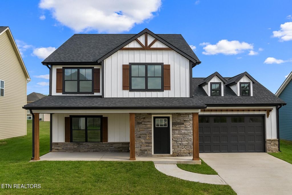 Photo of 3250 Indian Summer Lane #LOT 38, Knoxville, TN 37920 (MLS # 1318268)