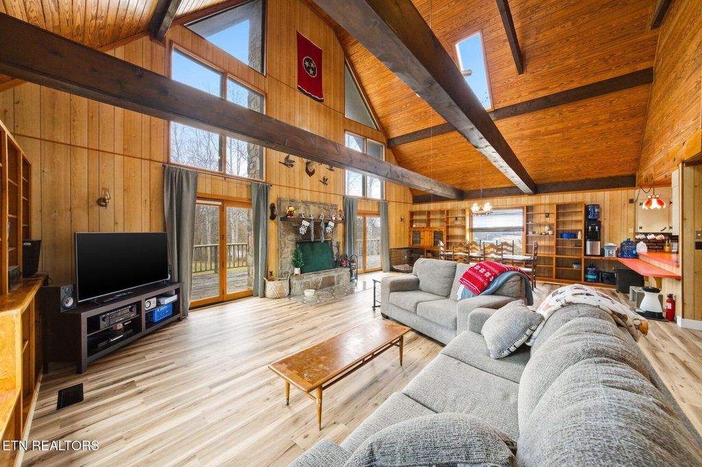 Photo of 115 Heritage Lane Ln, Sevierville, TN 37876 (MLS # 1324921)