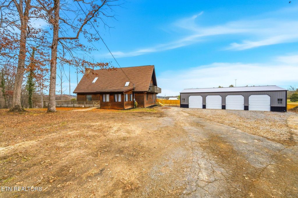 Photo of 115 Heritage Lane Ln, Sevierville, TN 37876 (MLS # 1324921)
