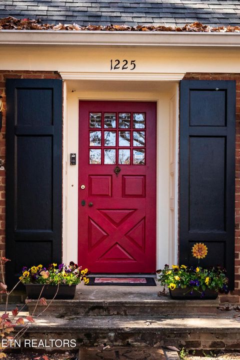 Tiny photo for 1225 Dougherty Drive, Morristown, TN 37814 (MLS # 1322400)