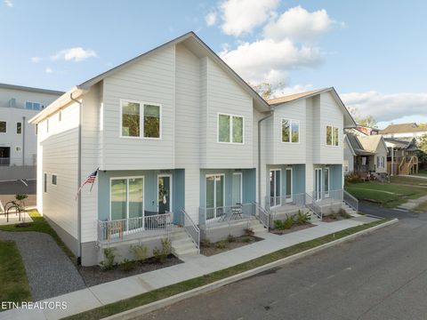 105 E Oldham 103 Knoxville TN 37917