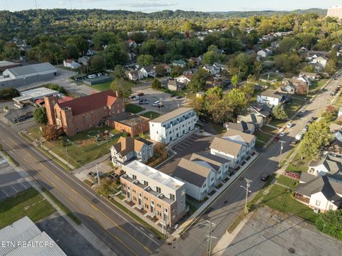 Tiny photo for 105 E Oldham #103, Knoxville, TN 37917 (MLS # 1318618)