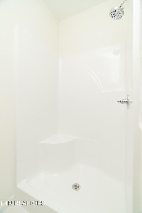 Tiny photo for 105 E Oldham #103, Knoxville, TN 37917 (MLS # 1318618)