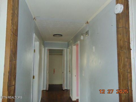 Tiny photo for 1051 Meek St, Madisonville, TN 37354 (MLS # 1324934)