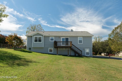 Tiny photo for 165 Vanderview Drive, Seymour, TN 37865 (MLS # 1359704)