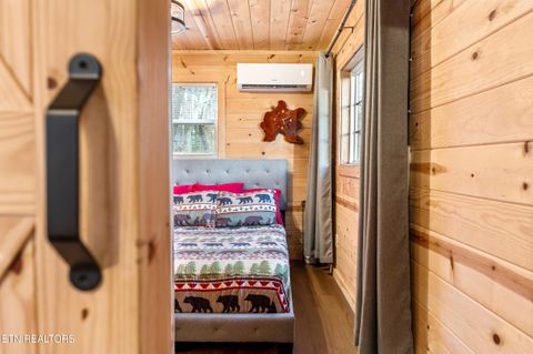 Tiny photo for 1634 S Mountain View Rd, Sevierville, TN 37876 (MLS # 1328279)