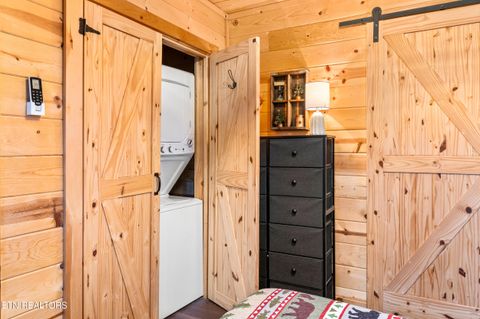 Tiny photo for 1634 S Mountain View Rd, Sevierville, TN 37876 (MLS # 1328279)