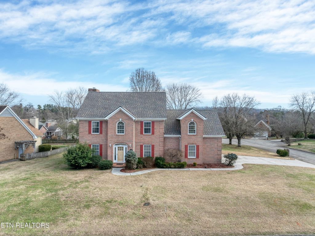 Photo of 3901 S Lake Blvd, Knoxville, TN 37920 (MLS # 1331852)